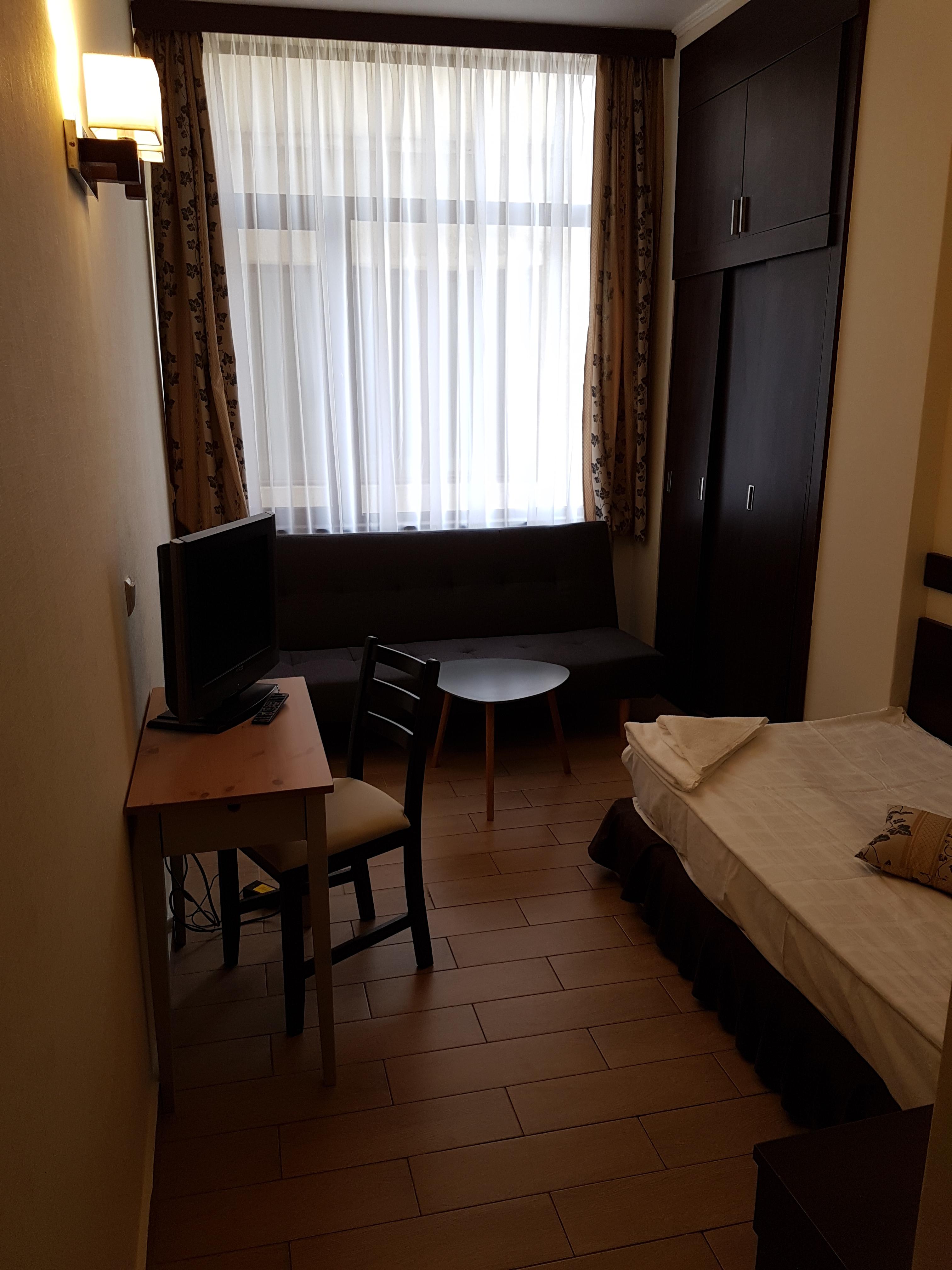 Art Hotel Varna Extérieur photo
