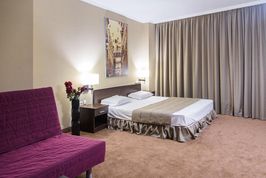 Art Hotel Varna Extérieur photo