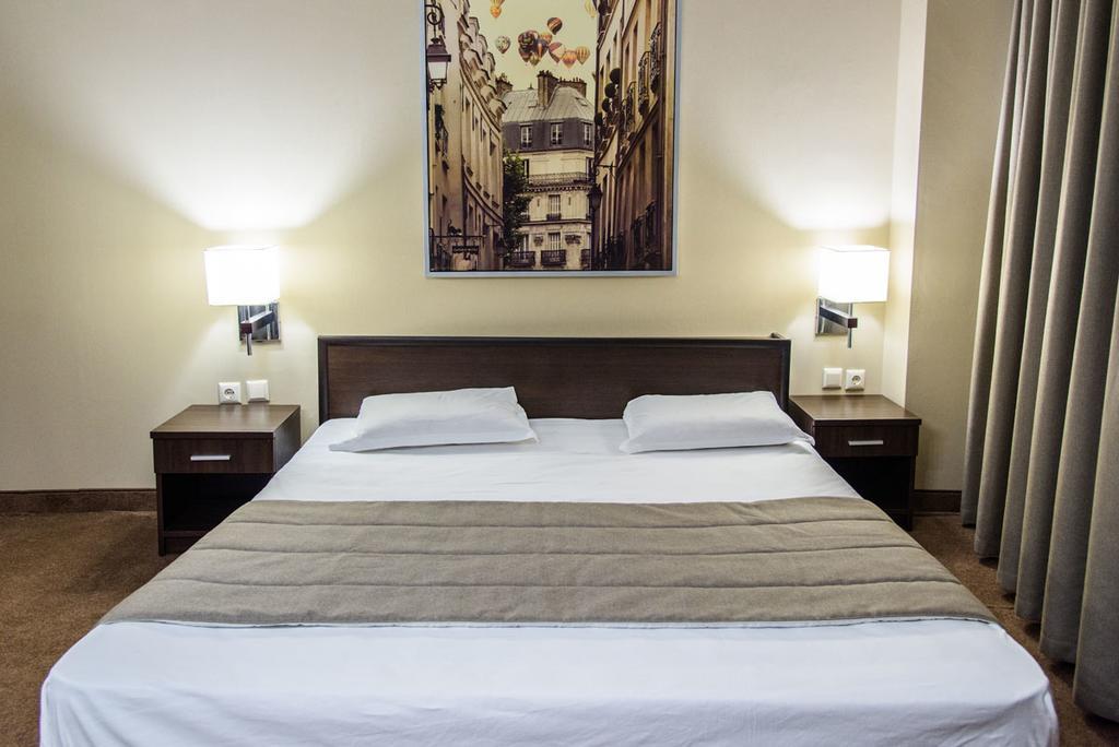 Art Hotel Varna Extérieur photo