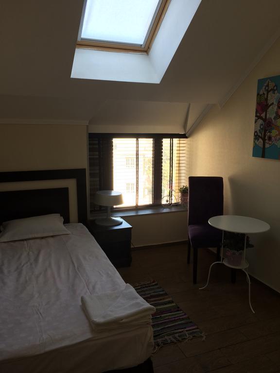 Art Hotel Varna Extérieur photo