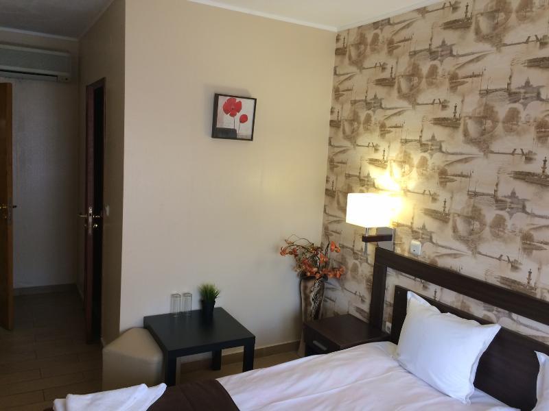 Art Hotel Varna Extérieur photo