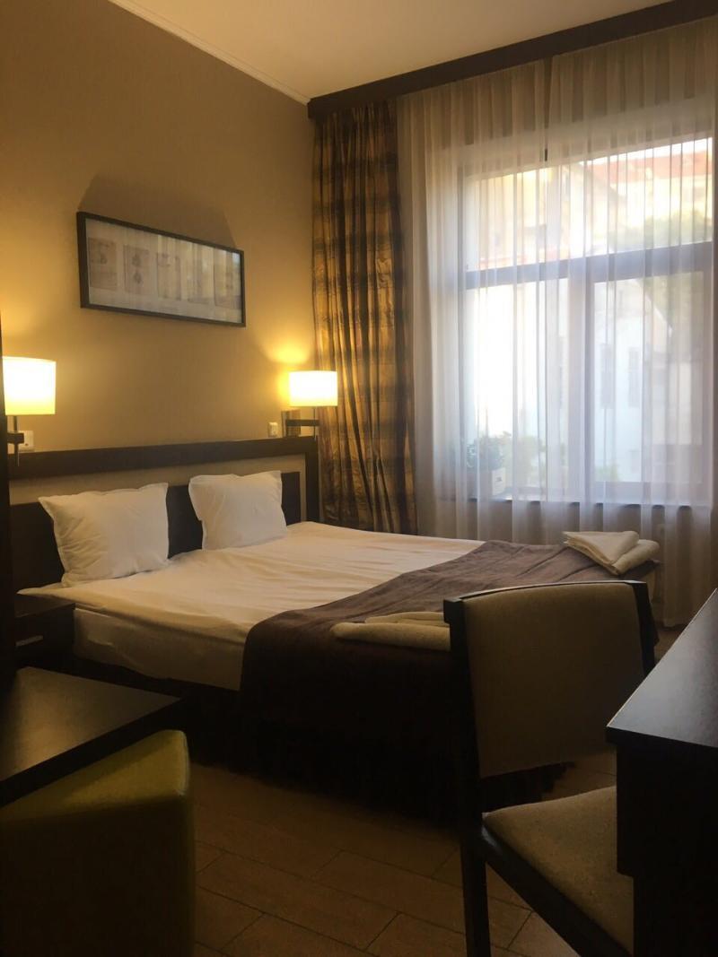 Art Hotel Varna Extérieur photo